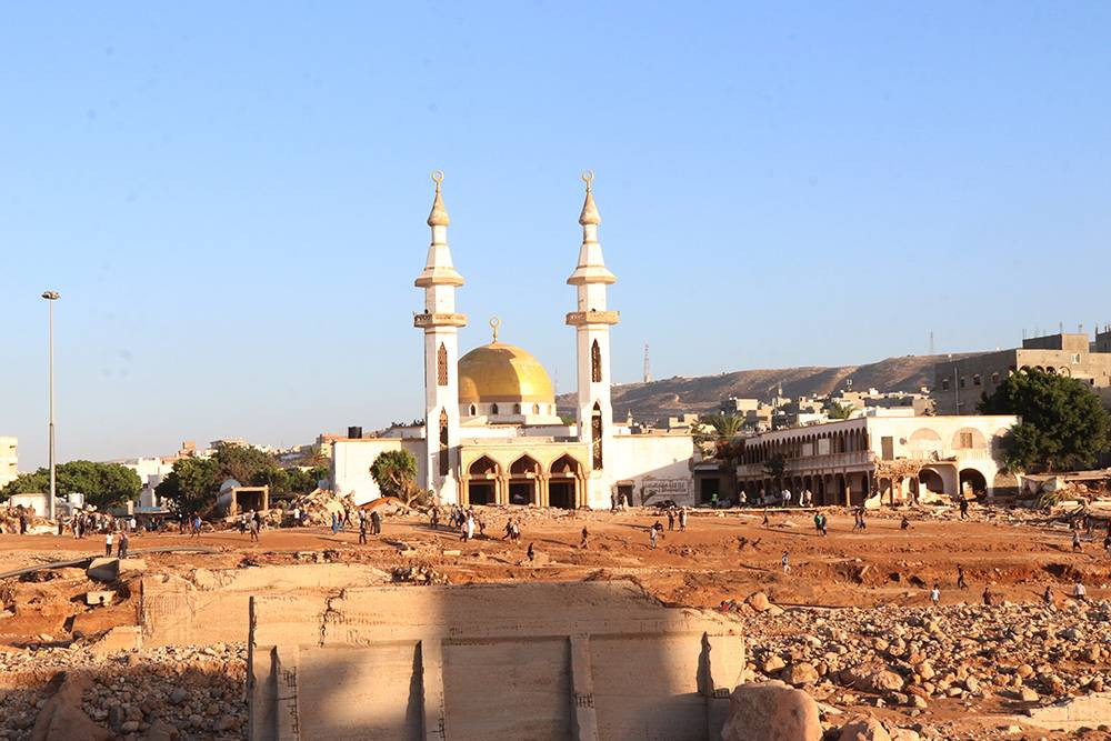 Libya'daki sel felaketinde can kaybı 6 bine yükseldi - Resim: 12